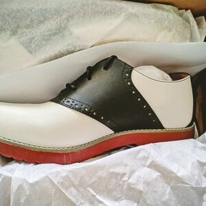 School Issue Saddle Oxford, 8 W, Never Out Of Box!